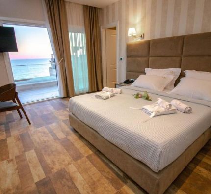 Blue Marine Hotel